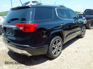 2019 GMC Acadia Denali with VIN 1GKKNPLS6KZ281191, listed as a IAAI auction lot 42435807 with 110,415 mi miles and . Bid and sale history available at DreamBid. Image 4.