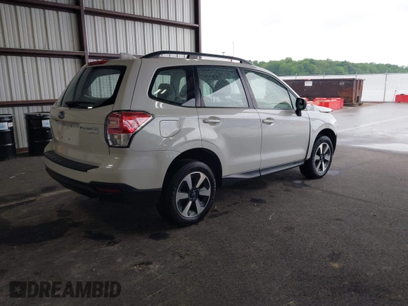 2017 Subaru Forester z VIN JF2SJABC0HH513802, wystawiony jako IAAI lot #42299726 z przebiegiem 168 715 mil mil oraz . Historia ofert i sprzedaży dostępna na DreamBid. Obrazek 4.