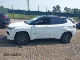 2024 Jeep Compass Limited с VIN 3C4NJDCN9RT164977, выставлен на аукционе IAAI как лот 42563780 с пробегом 4 229 миль миль и . История ставок и продаж доступна на DreamBid. Изображение 14.
