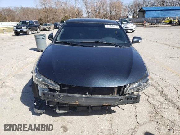 2016 Scion tC z VIN JTKJF5C7XGJ018639, wystawiony jako Copart lot #47965635 z przebiegiem 134 895 mil mil oraz Tytuł czysty. Historia ofert i sprzedaży dostępna na DreamBid. Obrazek 5.