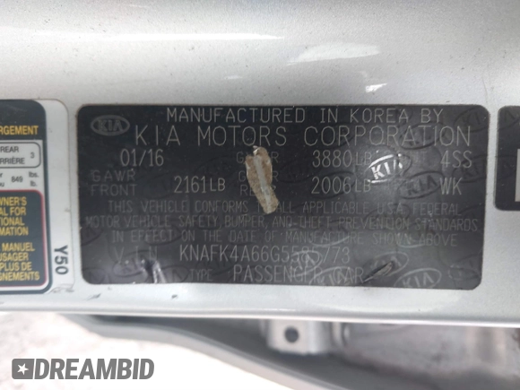 2016 Kia Forte LX with VIN KNAFK4A66G5585773, listed as a IAAI auction lot 41086399 with 1 mi miles. Bid and sale history available at carsss.com. Image 9.