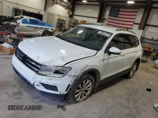 2018 Volkswagen Tiguan S с VIN 3VV0B7AX2JM065883, выставлен на аукционе Copart как лот 54182885 с пробегом 105 730 миль миль и Чистый • Clean title. История ставок и продаж доступна на DreamBid. Изображение 1.