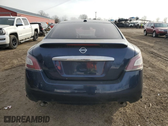 2013 Nissan Maxima S z VIN 1N4AA5AP2DC827454, wystawiony jako Copart lot #47682165 z przebiegiem 228 242 mil mil oraz Szkoda całkowita • Salvage title. Historia ofert i sprzedaży dostępna na DreamBid. Obrazek 6.