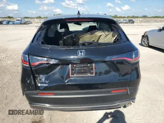 2024 Honda HR-V Sport with VIN 3CZRZ1H58RM729290, listed as a Copart auction lot 50696295 with 7,718 mi miles and Salvage Title. Bid and sale history available at carsss.com. Image 6.