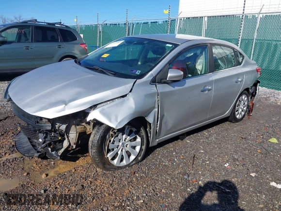 2019 Nissan Sentra SR with VIN 3N1AB7AP0KY319137, listed as a IAAI auction lot 41515087 with 84,652 mi miles. Bid and sale history available at carsss.com. Image 20.