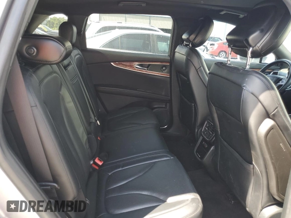 2020 Lincoln Nautilus Reserve with VIN 2LMPJ6K98LBL26528, listed as a Copart auction lot 59890615 with 84,667 mi miles and Salvage title. Bid and sale history available at DreamBid. Image 11.