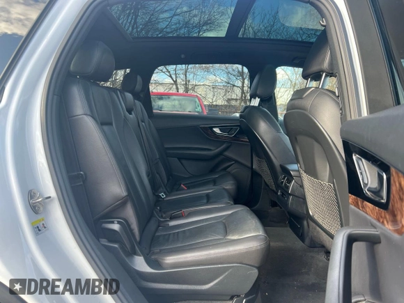 2017 Audi Q7 Premium Plus with VIN WA1LAAF72HD005719, listed as a Copart auction lot 52650635 with 154,276 mi miles and Clean Title. Bid and sale history available at carsss.com. Image 6.