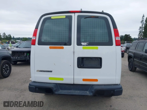 2019 Chevrolet Express Cargo z VIN 1GCWGAFP7K1189100, wystawiony jako IAAI lot #42459577 z przebiegiem 95 789 mil mil oraz . Historia ofert i sprzedaży dostępna na DreamBid. Obrazek 16.