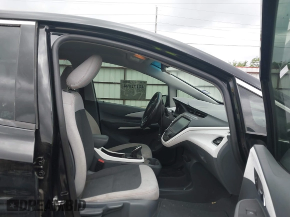 2020 Chevrolet Bolt EV LT z VIN 1G1FY6S08L4106463, wystawiony jako IAAI lot #42172094 z przebiegiem Nie podano mil oraz . Historia ofert i sprzedaży dostępna na DreamBid. Obrazek 5.