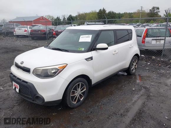 2014 Kia Soul with VIN KNDJN2A2XE7106407, listed as a IAAI auction lot 41971081 with 118,547 mi miles. Bid and sale history available at carsss.com. Image 2.