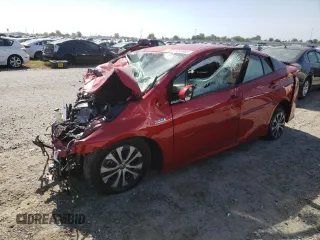 2020 Toyota Prius LE z VIN JTDKARFP5L3130079, wystawiony jako Copart lot #54095965 z przebiegiem Nie podano mil oraz Nie do naprawy • Non repairable. Historia ofert i sprzedaży dostępna na DreamBid. Obrazek 1.