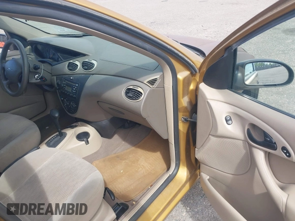 2001 Ford Focus SE with VIN 1FAFP34P81W369028, listed as a IAAI auction lot 40325039 with 147,277 mi miles and . Bid and sale history available at carsss.com. Image 5.