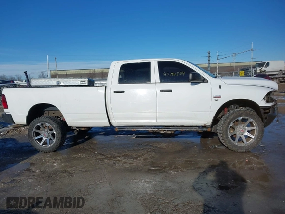 2014 Ram 2500 Tradesman with VIN 3C6TR5HT4EG243352, listed as a IAAI auction lot 41405714 with 232,346 mi miles. Bid and sale history available at carsss.com. Image 14.
