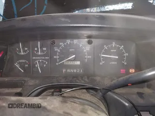1996 Ford F-150 with VIN 1FTEF14H8TLB38284, listed as a IAAI auction lot 41236907 with 175,998 mi miles. Bid and sale history available at carsss.com. Image 7.