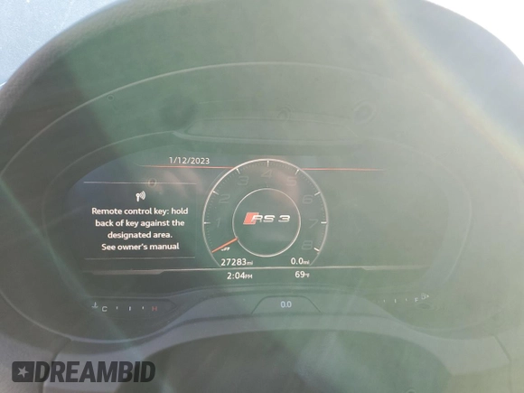 2020 Audi RS 3 z VIN WUABWGFF4LA902339, wystawiony jako Copart lot #70386242 z przebiegiem 27 283 mil mil oraz . Historia ofert i sprzedaży dostępna na DreamBid. Obrazek 9.