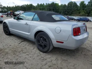 2005 Ford Mustang Deluxe с VIN 1ZVFT84N255187609, выставлен на аукционе Copart как лот 59868975 с пробегом Не указан миль и Чистый • Clean title. История ставок и продаж доступна на DreamBid. Изображение 2.