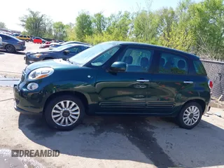 2014 FIAT 500L Easy with VIN ZFBCFABH4EZ022268, listed as a IAAI auction lot 42060203 with 106,918 mi miles. Bid and sale history available at carsss.com. Image 15.