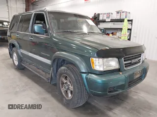 1998 Isuzu Trooper S with VIN JACDJ58X4W7916191, listed as a IAAI auction lot 40731182 with 223,451 mi miles and . Bid and sale history available at DreamBid. Image 1.