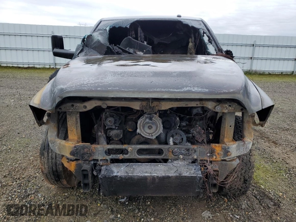2015 Ram 2500 Tradesman z VIN 3C6UR5CL1FG504790, wystawiony jako Copart lot #45208565 z przebiegiem Nie podano mil oraz Nie do naprawy • Non repairable. Historia ofert i sprzedaży dostępna na DreamBid. Obrazek 5.