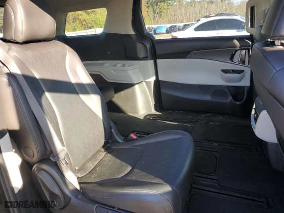 2022 Kia Carnival LXS with VIN KNDNB4H31N6128063, listed as a Copart auction lot 42375565 with 40,171 mi miles and Salvage Title. Bid and sale history available at carsss.com. Image 12.