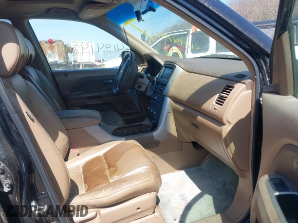 2006 Honda Pilot EX-L with VIN 2HKYF18746H527298, listed as a IAAI auction lot 41941429 with 153,482 mi miles and . Bid and sale history available at DreamBid. Image 5.