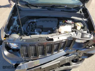 2023 Jeep Renegade Altitude with VIN ZACNJDE17PPP31232, listed as a Copart auction lot 71321464 with 4,404 mi miles and Salvage Title. Bid and sale history available at carsss.com. Image 12.