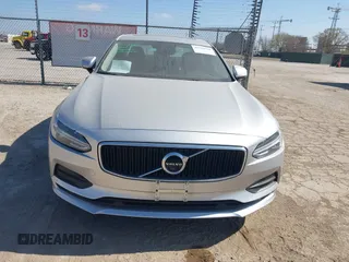 2017 Volvo S90 Momentum с VIN YV1102AK1H1010312, выставлен на аукционе IAAI как лот 41758726 с пробегом 93 375 миль миль и . История ставок и продаж доступна на DreamBid. Изображение 13.