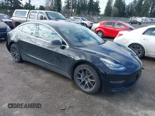 2019 Tesla Model 3 Mid Range with VIN 5YJ3E1EA4KF305611, listed as a IAAI auction lot 41916738 with 59,101 mi miles. Bid and sale history available at carsss.com. Image 1.
