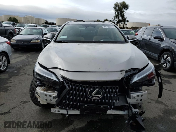 2024 Lexus NX 350h Premium z VIN 2T2GKCEZ8RC026538, wystawiony jako Copart lot #81780884 z przebiegiem 9 687 mil mil oraz Szkoda całkowita • Salvage title. Historia ofert i sprzedaży dostępna na DreamBid. Obrazek 5.