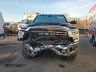 2020 Ram 2500 Laramie with VIN 3C6UR5NL2LG294323, listed as a Copart auction lot 77825684 with 230,012 mi miles and Salvage Title. Bid and sale history available at carsss.com. Image 5.