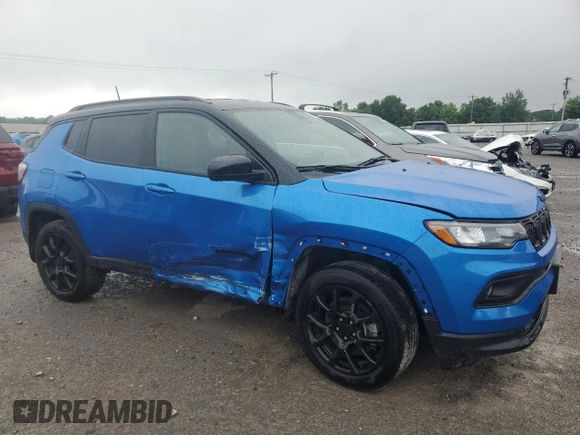 2023 Jeep Compass Latitude с VIN 3C4NJDBN7PT548285, выставлен на аукционе Copart как лот 61689895 с пробегом 19 749 миль миль и Списание • Salvage title. История ставок и продаж доступна на DreamBid. Изображение 4.