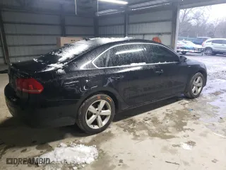 2014 Volkswagen Passat Wolfsburg Ed with VIN 1VWAS7A37EC027599, listed as a Copart auction lot 45901095 with 146,224 mi miles and Clean Title. Bid and sale history available at carsss.com. Image 3.