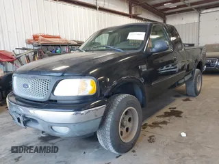 1999 Ford F-150 с VIN 1FTRX18W7XKB53507, выставлен на аукционе IAAI как лот 42124861 с пробегом Не указан миль и . История ставок и продаж доступна на DreamBid. Изображение 2.