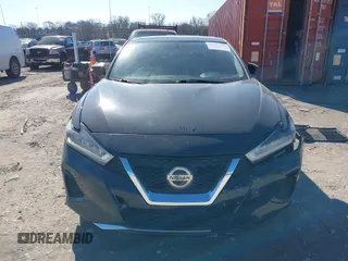 2019 Nissan Maxima Platinum z VIN 1N4AA6AV0KC365901, wystawiony jako IAAI lot #41473793 z przebiegiem 137 772 mil mil oraz . Historia ofert i sprzedaży dostępna na DreamBid. Obrazek 12.
