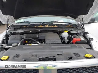 2022 Ram 1500 SLT z VIN 1C6RR6LG9NS198010, wystawiony jako IAAI lot #41702205 z przebiegiem 61 030 mil mil oraz . Historia ofert i sprzedaży dostępna na DreamBid. Obrazek 10.