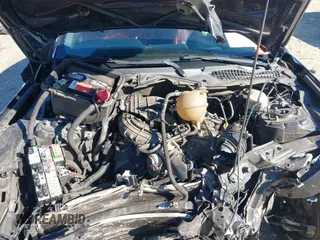 2016 Ford Mustang V6 z VIN 1FA6P8AM5G5226866, wystawiony jako IAAI lot #41306547 z przebiegiem Nie podano mil oraz . Historia ofert i sprzedaży dostępna na DreamBid. Obrazek 10.