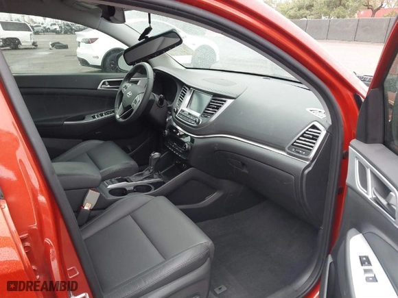 2017 Hyundai Tucson SE with VIN KM8J33A43HU526878, listed as a IAAI auction lot 41782842 with 21,627 mi miles. Bid and sale history available at carsss.com. Image 5.