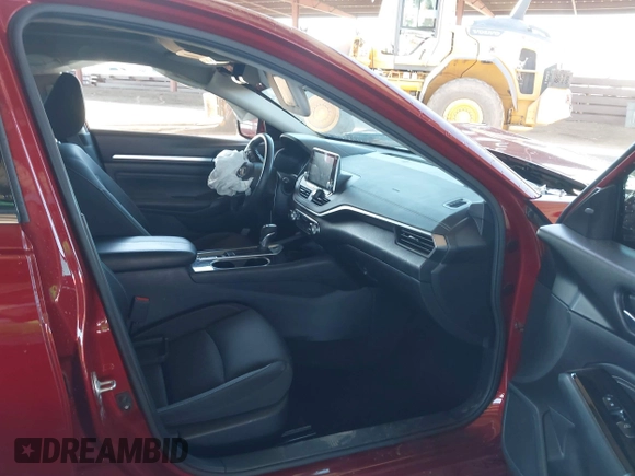 2020 Nissan Altima SV with VIN 1N4BL4DV4LN319458, listed as a IAAI auction lot 42160543 with 62,307 mi miles and . Bid and sale history available at DreamBid. Image 5.