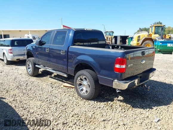 2006 Ford F-150 XLT with VIN 1FTRW12W66KC29356, listed as a IAAI auction lot 40590959 with 178,353 mi miles. Bid and sale history available at carsss.com. Image 3.