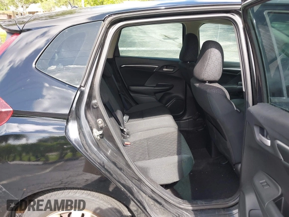 2015 Honda Fit LX с VIN 3HGGK5H50FM743903, выставлен на аукционе IAAI как лот 42763646 с пробегом 177 213 миль миль и . История ставок и продаж доступна на DreamBid. Изображение 8.