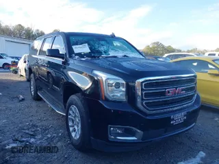 2020 GMC Yukon XL SLT with VIN 1GKS1GKC1LR286726, listed as a IAAI auction lot 41294319 with 152,166 mi miles. Bid and sale history available at carsss.com. Image 1.