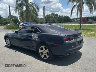 2012 Chevrolet Camaro 1LT z VIN 2G1FB1E34C9174041, wystawiony jako Copart lot #60901375 z przebiegiem 82 613 mil mil oraz Czysty tytuł • Clean title. Historia ofert i sprzedaży dostępna na DreamBid. Obrazek 3.