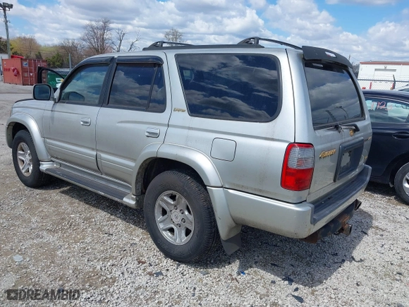 2000 Toyota 4Runner Limited with VIN JT3HN87R0Y9037357, listed as a IAAI auction lot 39201163 with 166,431 mi miles. Bid and sale history available at carsss.com. Image 3.