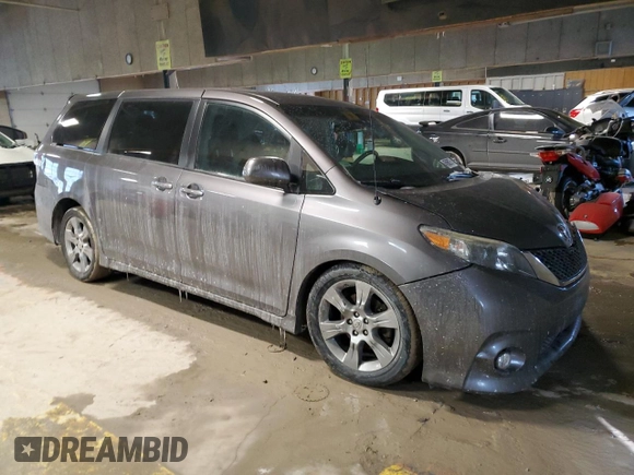 2011 Toyota Sienna SE with VIN 5TDXK3DC4BS119068, listed as a Copart auction lot 45960275 with 73,252 mi miles and Salvage Title. Bid and sale history available at carsss.com. Image 4.