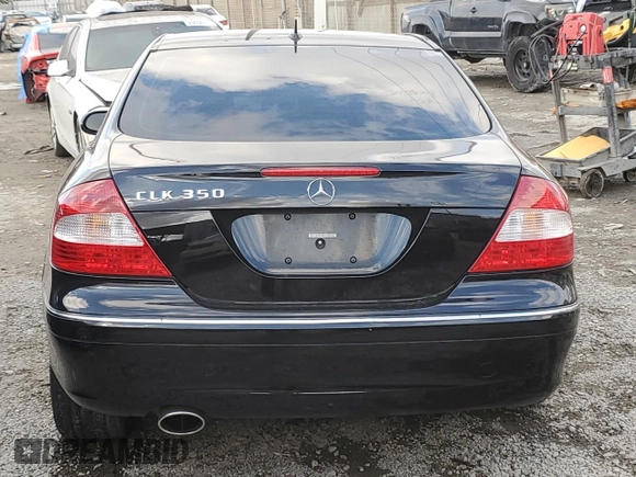 2008 Mercedes-Benz CLK 350 with VIN WDBTJ56H48F241149, listed as a Copart auction lot 43001345 with 39,222 mi miles and Salvage title. Bid and sale history available at DreamBid. Image 6.