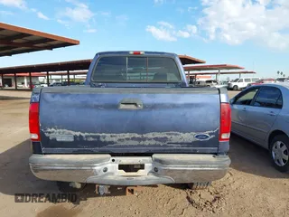 2004 Ford F-350 XL z VIN 1FTSW31P24EC41068, wystawiony jako IAAI lot #41962988 z przebiegiem 145 562 mil mil oraz . Historia ofert i sprzedaży dostępna na DreamBid. Obrazek 16.