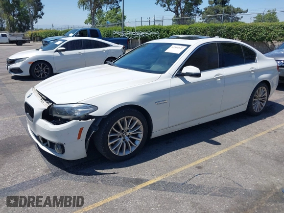 2015 BMW 5 Series 528i z VIN WBA5A5C58FD514538, wystawiony jako IAAI lot #42301127 z przebiegiem 147 084 mil mil oraz . Historia ofert i sprzedaży dostępna na DreamBid. Obrazek 18.