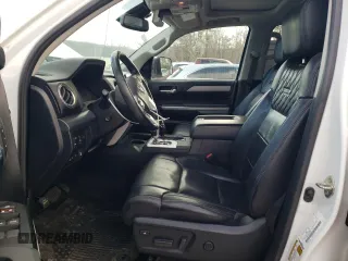 2019 Toyota Tundra SR5 z VIN 5TFAY5F19KX853792, wystawiony jako Copart lot #88676095 z przebiegiem 56 109 mil mil oraz Szkoda całkowita • Salvage title. Historia ofert i sprzedaży dostępna na DreamBid. Obrazek 7.