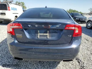 2015 Volvo S60 T5 Drive-E Premier with VIN YV140MFK8F2366989, listed as a Copart auction lot 52489475 with 29,442 mi miles and Salvage Title. Bid and sale history available at carsss.com. Image 6.