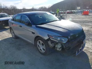 2015 Ford Police Interceptor с VIN 1FAHP2MK8FG162227, выставлен на аукционе IAAI как лот 41457221 с пробегом 154 765 миль миль и . История ставок и продаж доступна на DreamBid. Изображение 1.